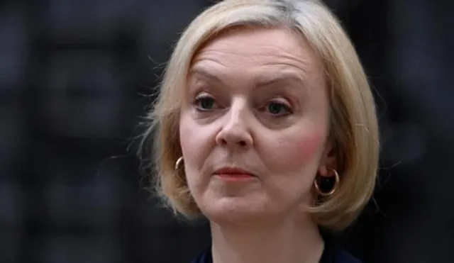 পদত্যাগের ঘোষণার পর অর্থনৈতিক পরিকল্পনা সম্পর্কে যা বলেছেন লিজ ট্রাস