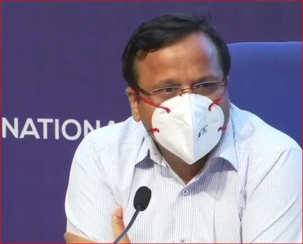 করোনা ইস্যুতে কেন্দ্রের সাংবাদিক বৈঠক, দেখুন সরাসরি