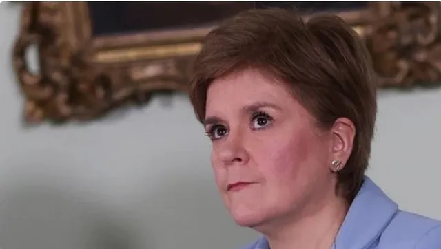 নতুন স্বাধীন ভোটের আহ্বান জানালেন স্কটিশ প্রথম মন্ত্রী স্টারজন