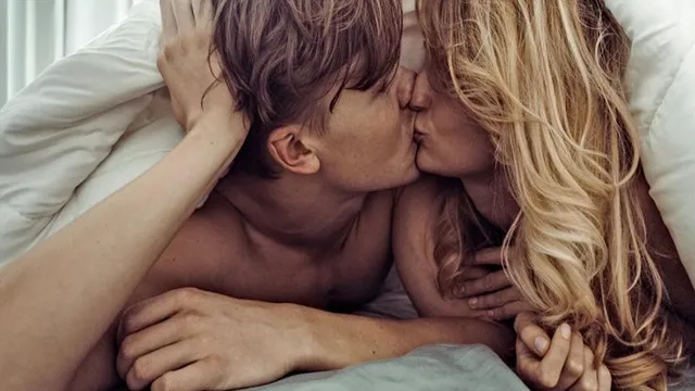 এই বসন্ত হোক আরও রঙিন