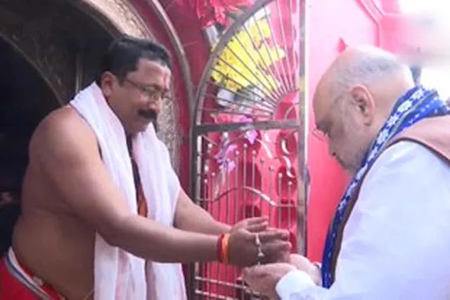 Tripura election: ত্রিপুরেশ্বরী মন্দিরে পুজো দিলেন কেন্দ্রীয় স্বরাষ্ট্রমন্ত্রী