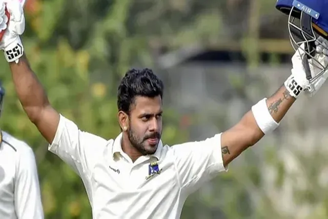 কোয়ার্টারের পর সেমিফাইনালেও মনোজের শতরান