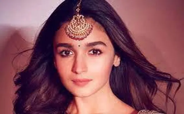 বাঙালী মেয়ের চরিত্রে দেখা যাবে আলিয়াকে?