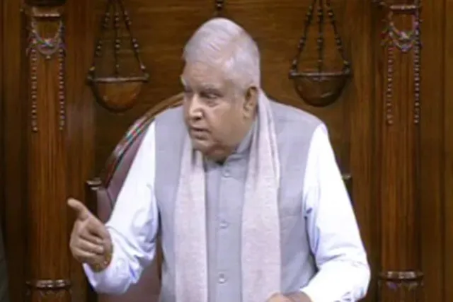 '১৩৫ কোটি মানুষ হাসছে, আমরা শিশু নই', প্রতিক্রিয়া উপরাষ্ট্রপতির