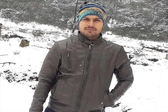 বিদ্যুৎপৃষ্ট হয়ে মর্মান্তিক মৃত্যু