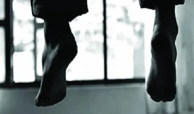 কোবরা ক্যাম্পে আত্মঘাতী সেনা এক জওয়ান, চাঞ্চল্য