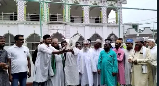 দেশে শান্তি ফেরাতে শান্তির বার্তার দিলেন ইমাম সাহেবরা