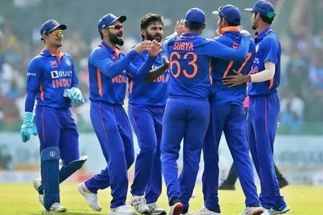 ইন্দোরে পৌঁছলেন রোহিতরা