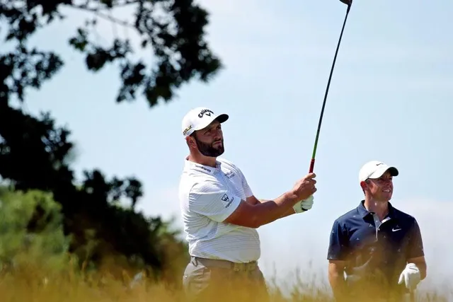 সপ্তাহ শেষে তারকা সমাবেশ