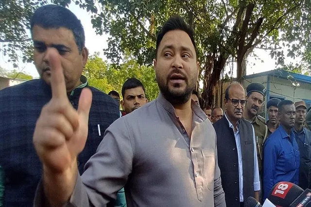 আমাদের অপমান করা ছাড়া বিজেপির কোনও কাজ নেইঃ তেজস্বী