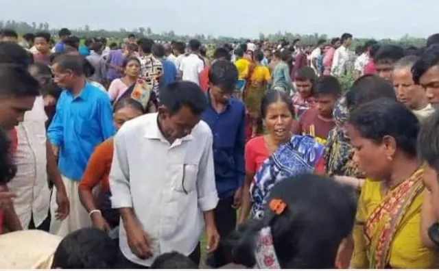 বাংলাদেশে নৌকাডুবিতে ২৫ জনের মৃত্যু, উদ্ধার অভিযান স্থগিত