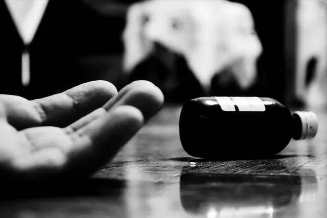 মিথ্যা অভিযোগে হয়রানি! সইতে না পেরে 'লাইভ' আত্মহত্যা ব্যক্তির