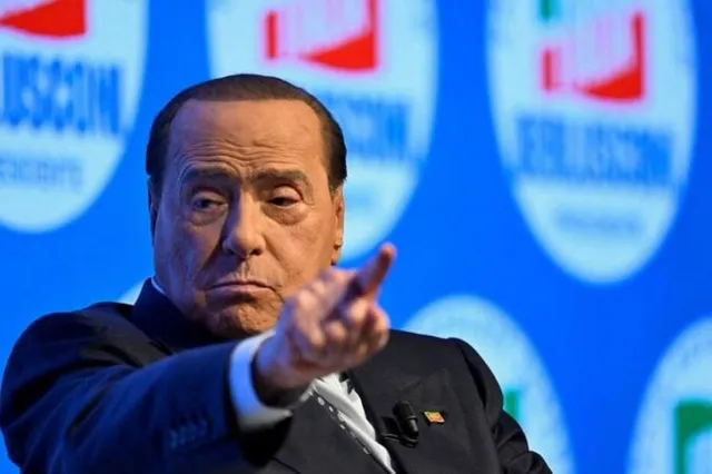 প্রধানমন্ত্রী হলে জেলেনস্কির সঙ্গে বৈঠক করবেন না বার্লুসকোনি