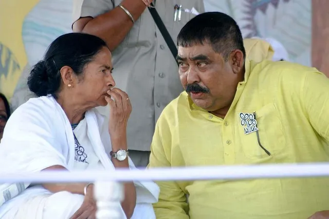 অনুব্রতর অ্যাকাউন্ট্যান্টকে জিজ্ঞাসাবাদ করছে CBI