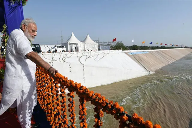 জল সংরক্ষণে জোর দিতে বললেন প্রধানমন্ত্রী