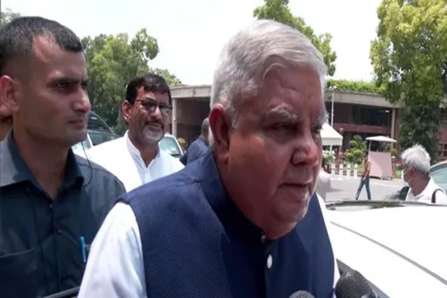 মনোনয়ন পত্র জমা দিয়ে আবেগে ভাসলেন জগদীপ ধনকড়