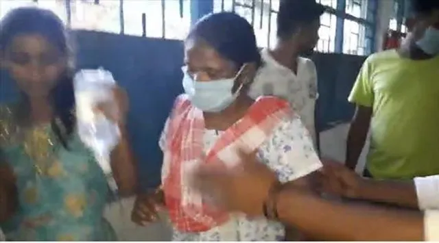 বিয়ের প্রস্তাব প্রত্যাখ্যান করায় মহিলাকে ছোঁড়া হল অ্যাসিড