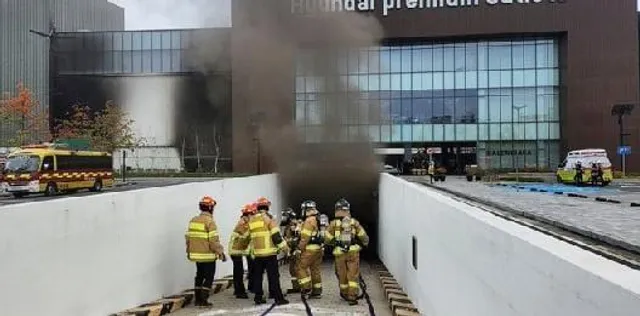 দক্ষিণ কোরিয়াঃজ্বলছে শপিংমল প্রকাশ্যে এলো ভিডিও