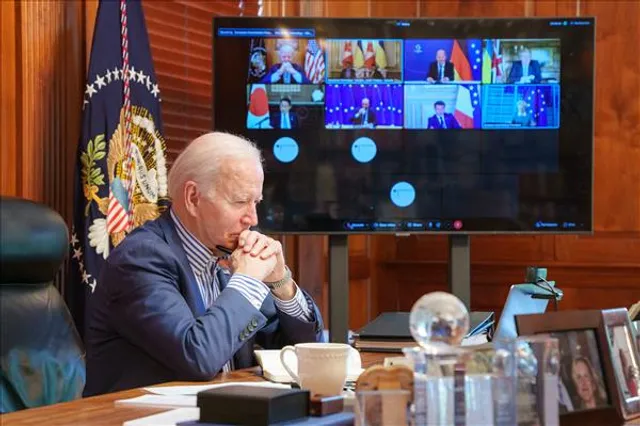 রাশিয়ান ও বেলারুশের সামরিক কর্মকর্তাদের উপর ভিসা নিষেধাজ্ঞা নীতি ঘোষণা করেছে মার্কিন পররাষ্ট্র মন্ত্রণালয়