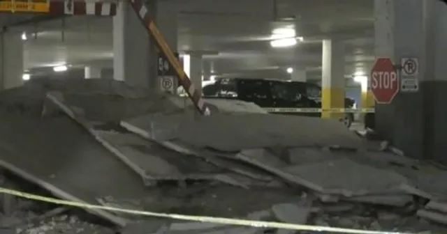 ঠাণ্ডার জেরে ভেঙে পড়ল পার্কিং লটের ছাদ!