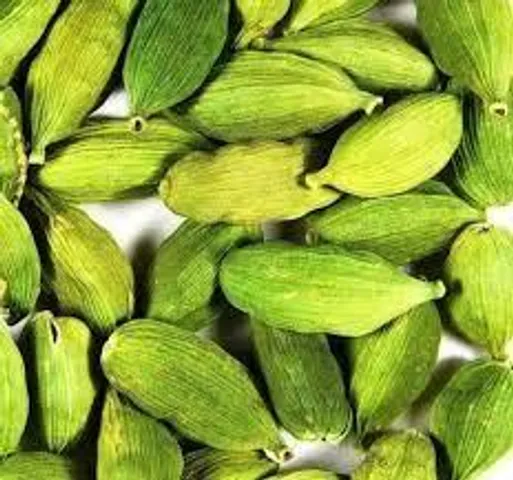 মুখের আলসার কমায় এলাচ