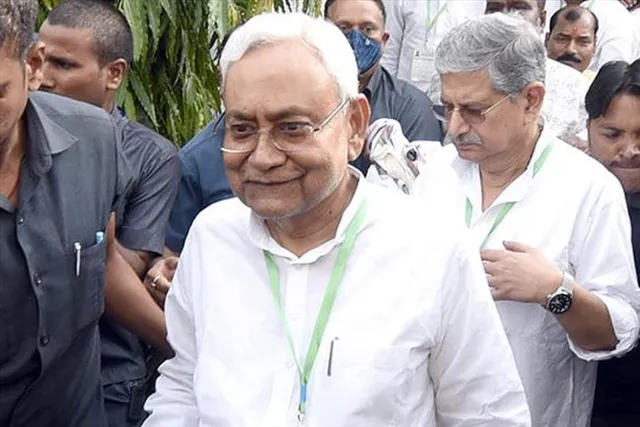 লোকসভা নির্বাচনের আগে বড় প্রতিশ্রুতি মুখ্যমন্ত্রীর