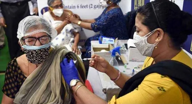 শংসাপত্র দিতে হবে না প্রবীণদের!