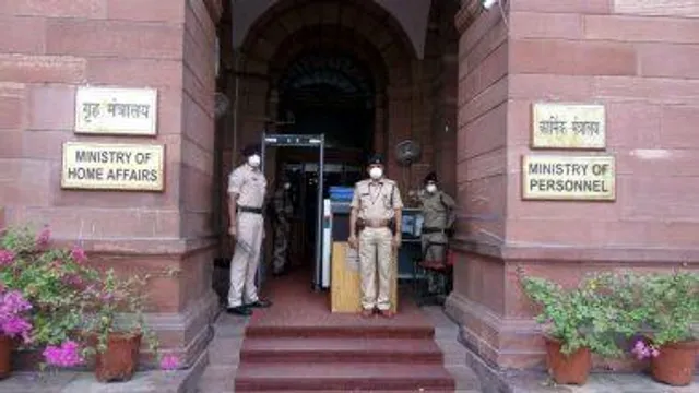 অবৈধ অনুপ্রবেশকারী রোহিঙ্গাদের জন্য কোনও ফ্ল্যাট নয়, জানাল স্বরাষ্ট্র মন্ত্রক