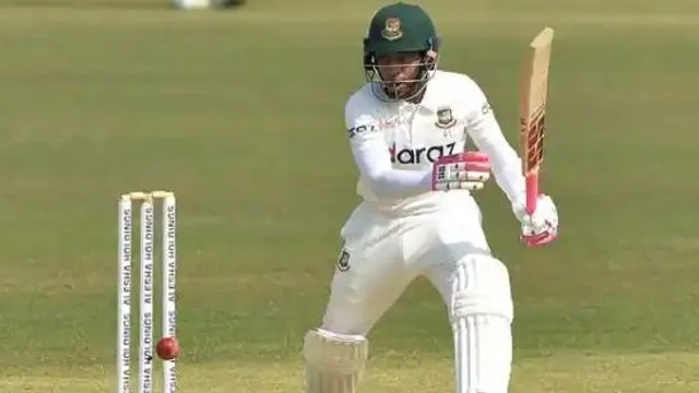 টেস্টে তামিমের সিংহাসন ছিনিয়ে নিলেন মুশফিকুর