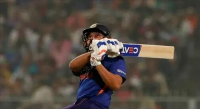 ৯ ওভার শেষে কী অবস্থায় দাঁড়িয়ে ভারত?