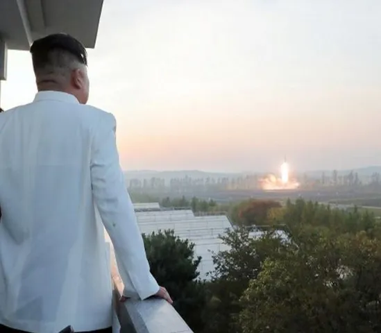 কিম জং-উন সাম্প্রতিক কৌশলগত পারমাণবিক মহড়ার তত্ত্বাবধান করেছেন: উত্তর কোরিয়া