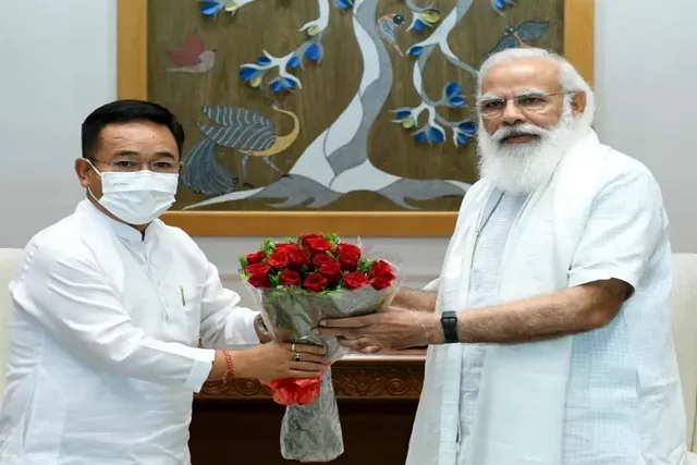 সিকিমের মুখ্যমন্ত্রীকে জন্মদিনের শুভেচ্ছা জানালেন প্রধানমন্ত্রী
