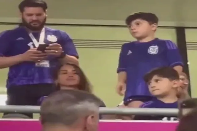 মুখ থেকে চুইংগাম বের করে দর্শকদের দিকে ছুড়ে মারছেন মেসি পুত্র, ভাইরাল ভিডিও