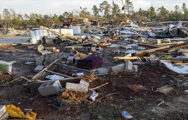 যুক্তরাষ্ট্রের দক্ষিণাঞ্চলে ঝড়ে নিহতের সংখ্যা বেড়ে ৯