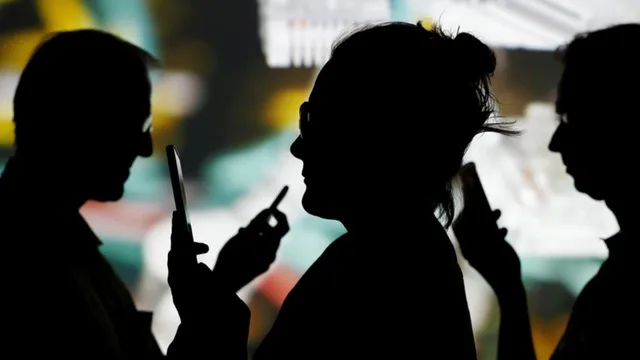 ইউক্রেনে অবিচ্ছিন্ন মোবাইল ও ইন্টারনেট পরিষেবা