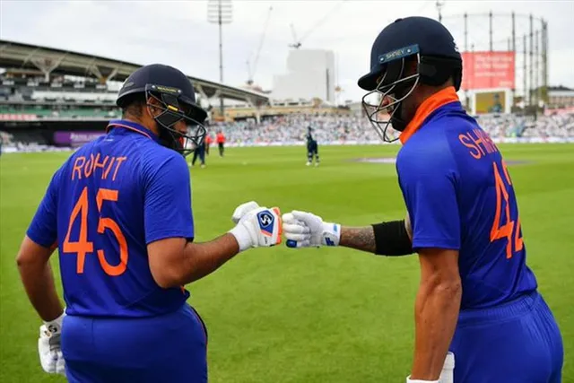 সচিন-সৌরভের আসনে রোহিত-শিখর