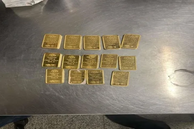 এবার উদ্ধার প্রায় ৬৯ লক্ষ টাকার সোনা