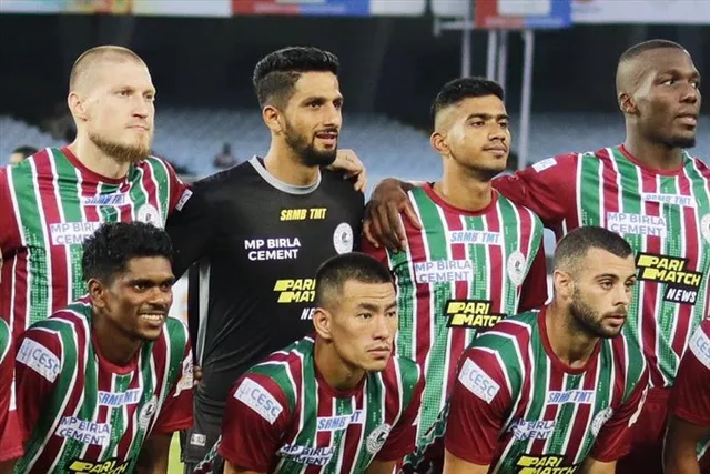 মনভীরকে বাইরে থেকে বাগানের প্রথম একাদশ