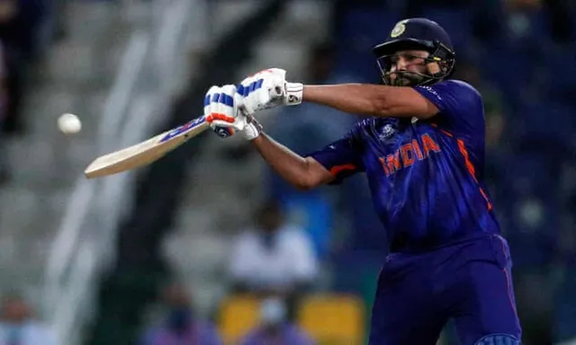 রোহিতের ব্যাটে ঝড়