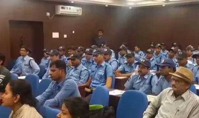 এবার প্রাথমিক স্কুলে শিক্ষকতায় সিভিক ভলান্টিয়ার