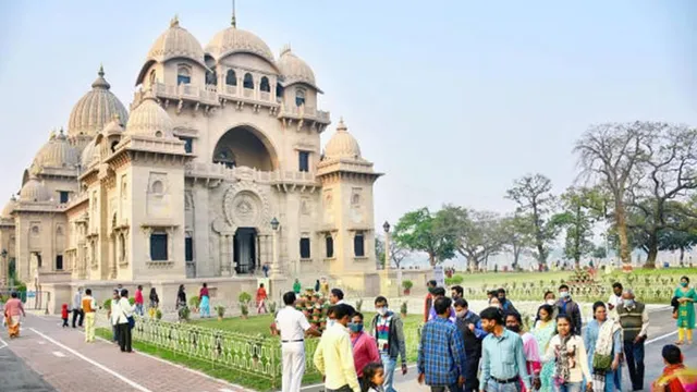 ফের খুলল বেলুড় মঠ