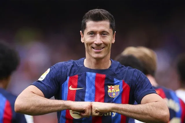 ডার্বিতে খেলবেন না লেভান্ডোস্কি, চাপ বাড়ছে বার্সেলোনার