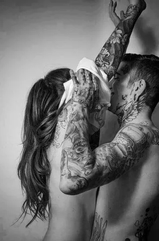 কামড়ালে এভাবে কামড়ান