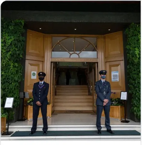 উইম্বলডনএ সার্ভিস স্টেয়ার্ডসদের জন্য ৭৫ তম বার্ষিকী অনুষ্ঠান উৎযাপন