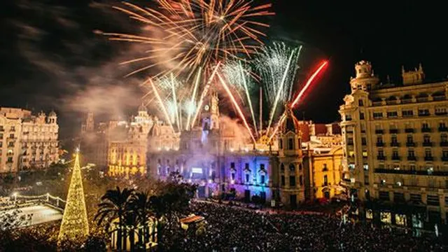 নতুন বছর পালনের অদ্ভুত প্রথা রয়েছে স্পেনে!