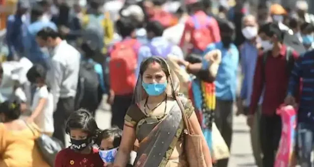 করোনার বিধিনিষেধে ইতি টানতে চলেছে কেন্দ্র