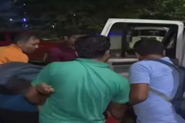 থানার ভেতরেই অসুস্থ হয়ে পড়লেন চাকরিপ্রার্থী