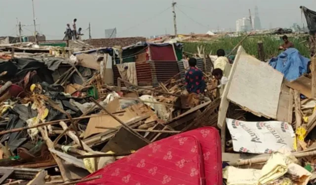 ধৌলা কুয়ানের বস্তিতে উচ্ছেদের নোটিশ দিল পিডব্লিউডি