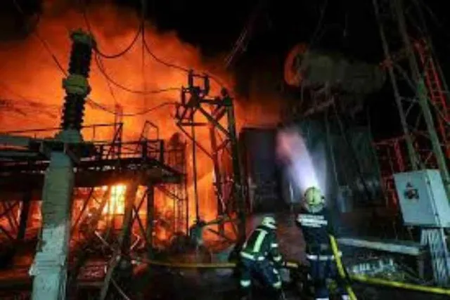 বিদ্যুৎ পরিকাঠামো পুনরায় নির্মানে মিত্র দেশগুলির সাহায্য প্রার্থনা ইউক্রেনের