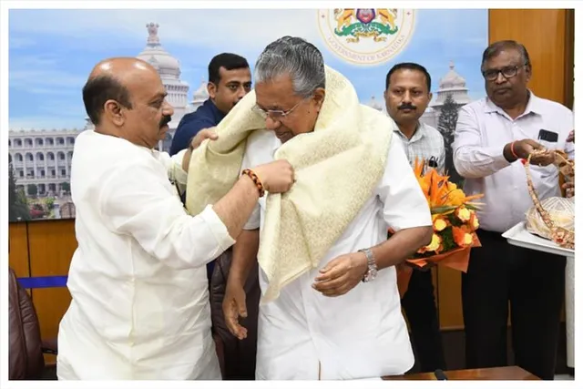 পিনারাই বিজয়নের প্রস্তাব নাকচ বোম্মাইয়ের